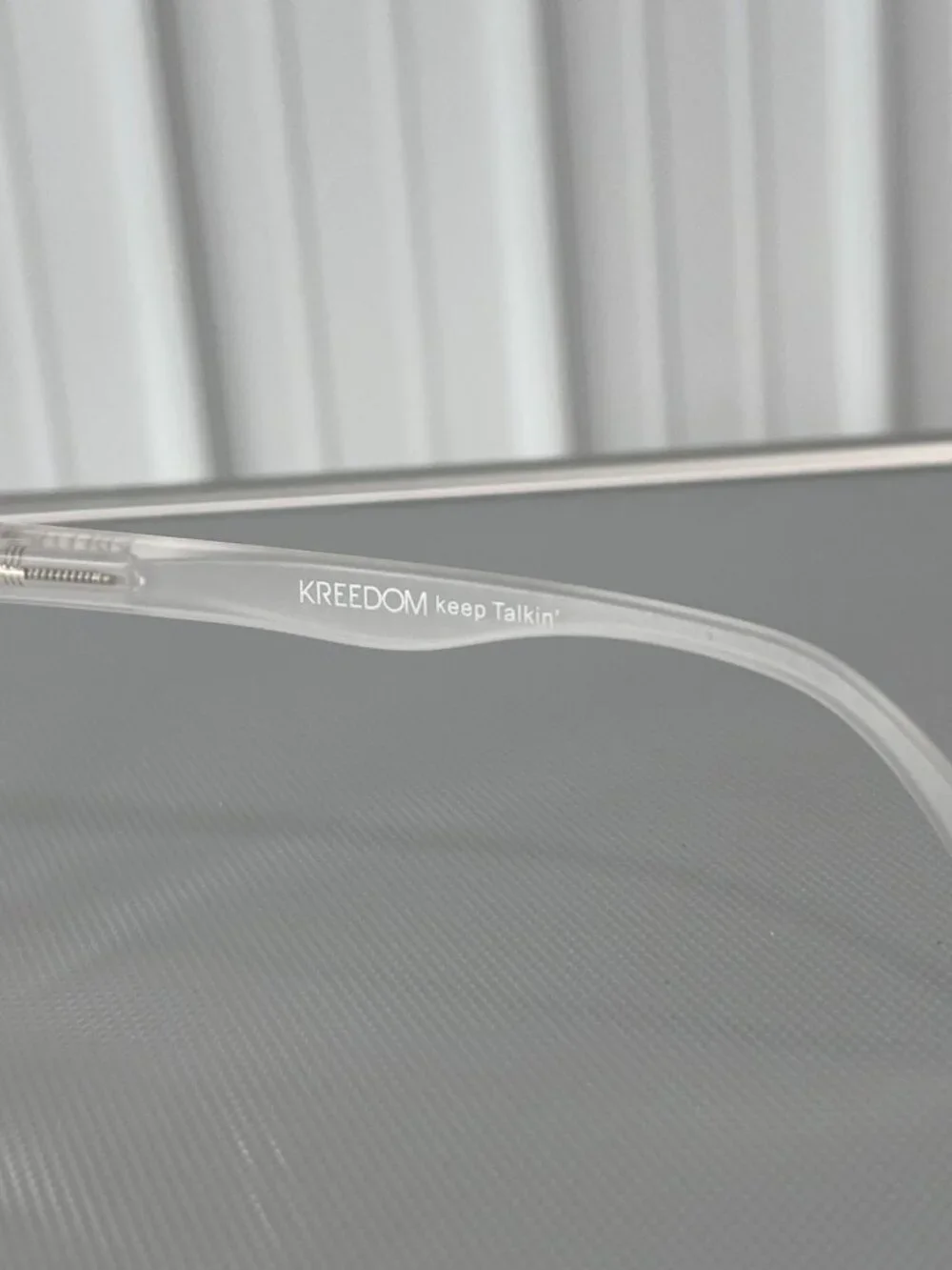 Kreedom Keep Talkin 1 Lens Reader Eyeglasses Clear Frame Patented Lens Tech NEW